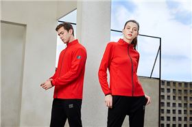为何选择口碑好的运动服定制厂家?