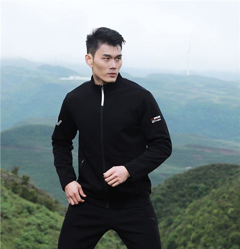 休闲针织外套